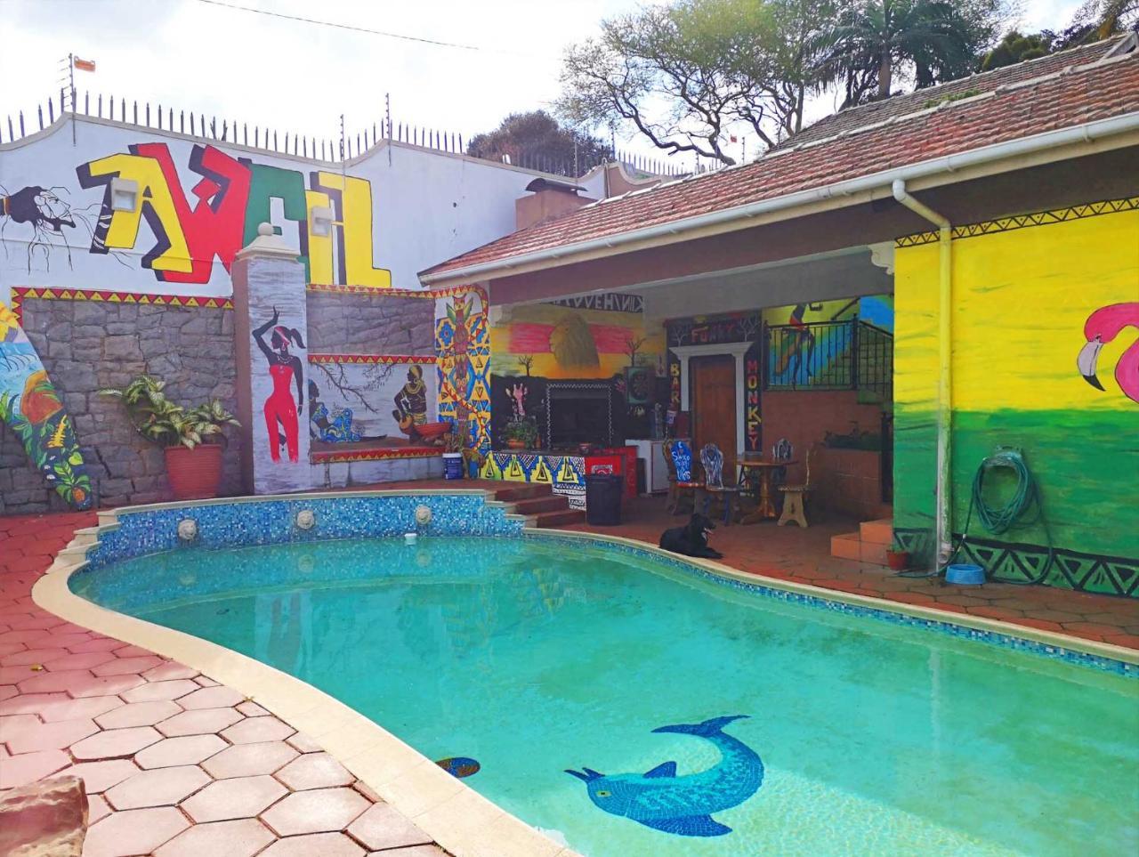 Khululekani - Durban Rasta Hide Out Backpackers Buitenkant foto